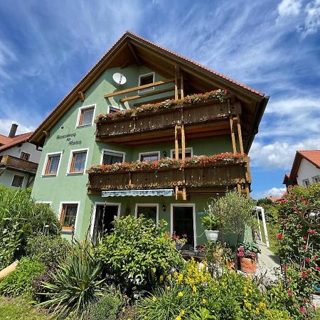 Ferienwohnungen Am Kirchberg Neualbenreuth Buitenkant foto